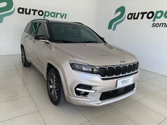 JEEP COMMANDER 1.3 T270 TURBO FLEX OVERLAND AT6 JEEP COMMANDER 1.3 T270 TURBO FLEX OVERLAND AT6